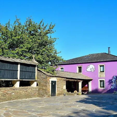 Casa De Baixo Hotel
