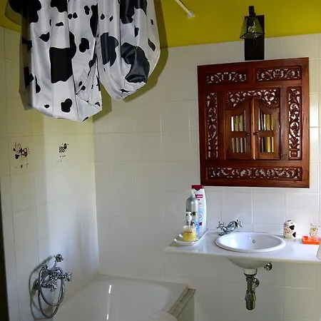 Casa De Baixo Hotel