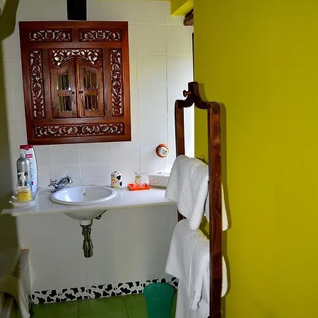 Hotel Casa De Baixo