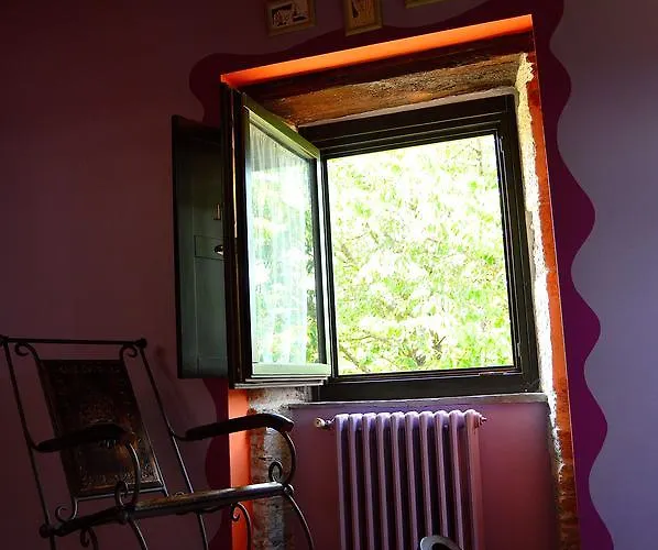 מלון Casa De Baixo 2*