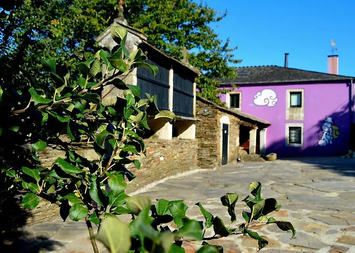 מלון Casa De Baixo